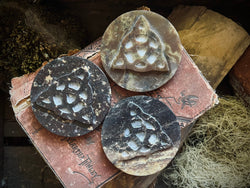 Stone Triquetra Altar Plate | 8